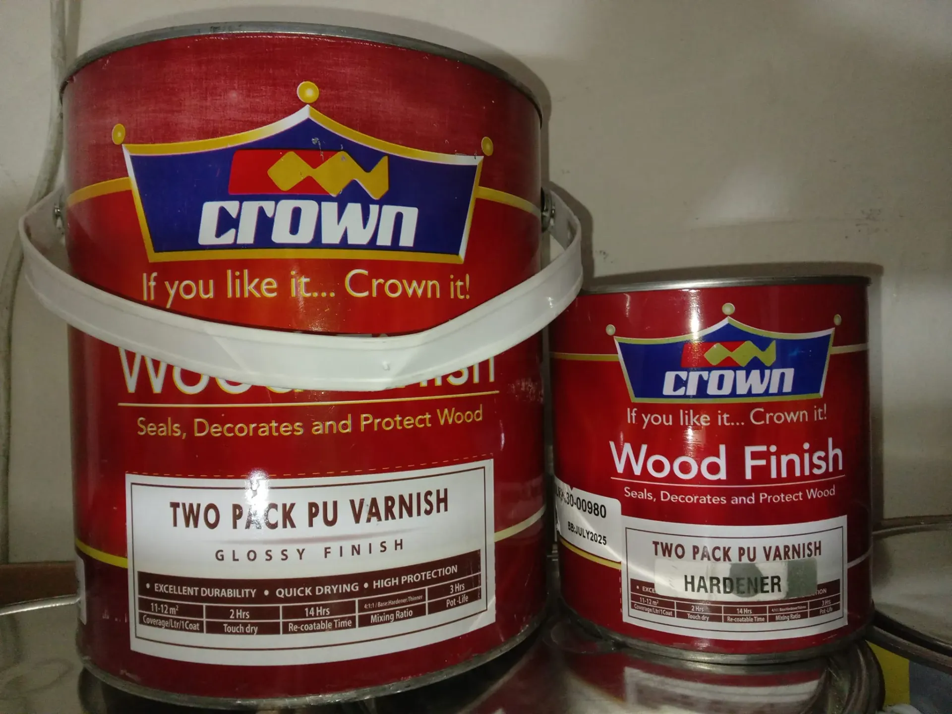  Crown Polyurethane Two-Pack Varnish 4L